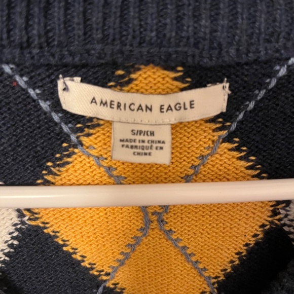 AE Argyle Sweater Vest Small NWOT - Picture 3 of 3